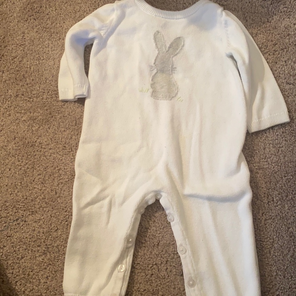 Bunny bundle ! 3-6M 🐰
